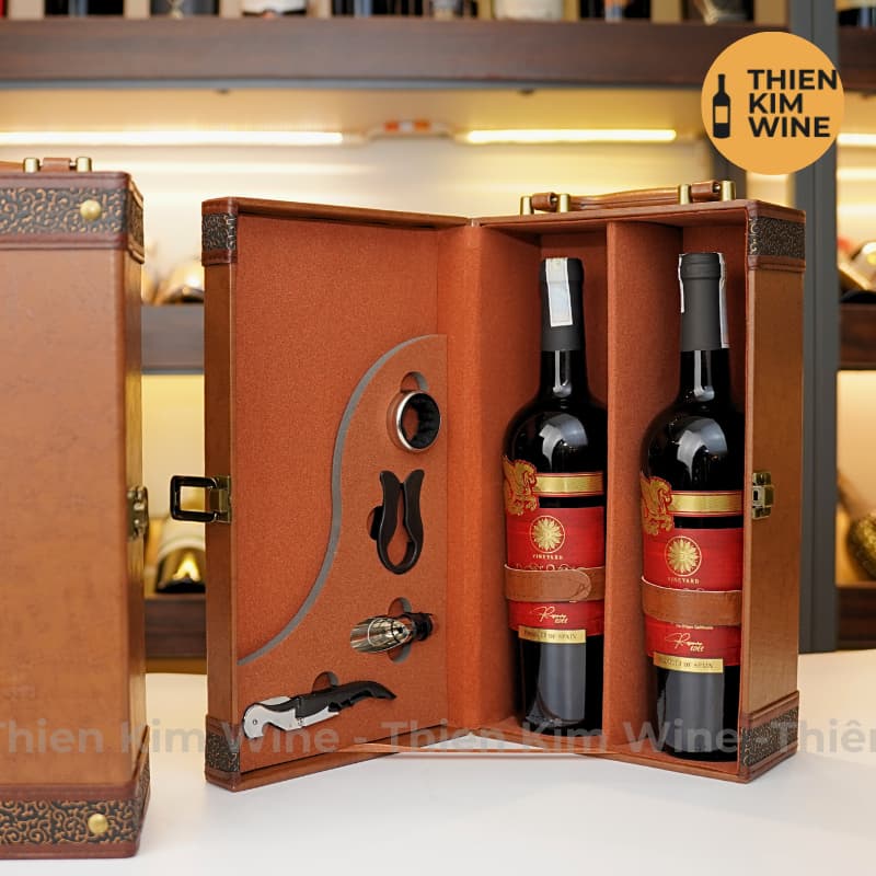 [Chính hãng] - Hộp Quà Tặng VIP Set 2 Chai Rượu Vang - Hộp Da Nâu FINE WINE Đẳng Cấp Kèm Bộ 4 Phụ Kiện Cao Cấp
