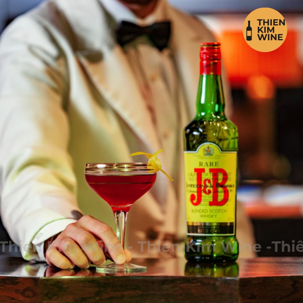 [Chính hãng] - Rượu Scotch Whisky J&B Rare Blended xuất xứ Anh Quốc - 750ml (40%)