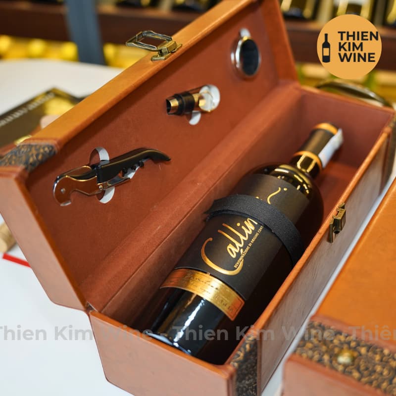 [Chính hãng] - Hộp Quà Tặng VIP Set 1 Chai Rượu Vang - Hộp Da Nâu Đẳng Cấp Kèm Phụ Kiện