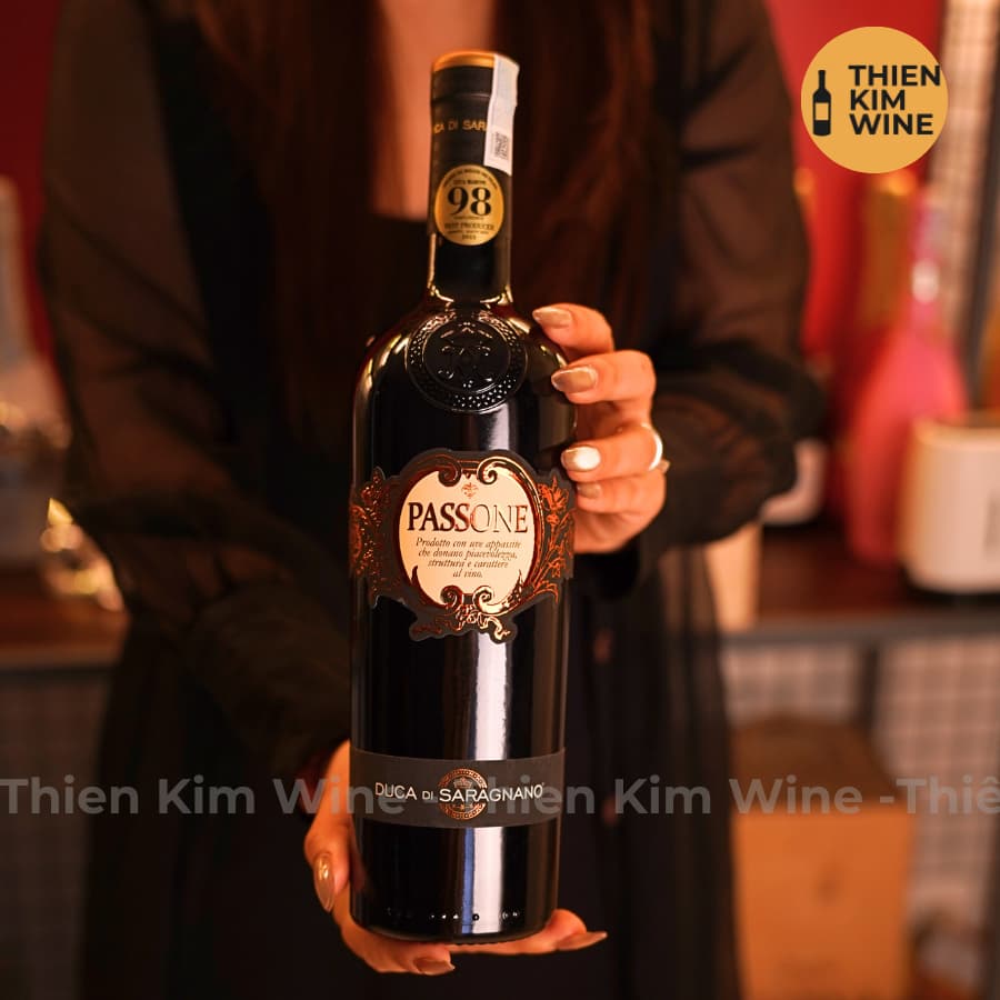 [Chính Hãng] - Rượu Vang Ý Passone Duca di Saragnano Blend Puglia Cao cấp 98/100 Point - 750ml (15%)