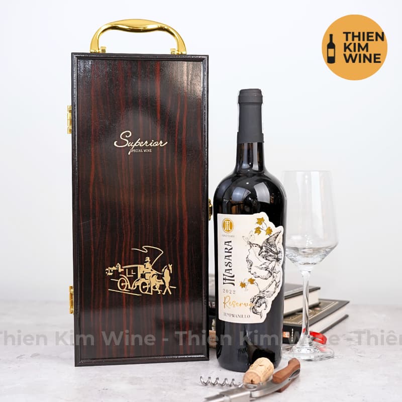[Chính hãng] - Hộp Quà Tặng VIP 1 Chai Rượu Vang - Hộp Sơn Mài Cao Cấp Kèm 3 Phụ Kiện Có Quai Xách