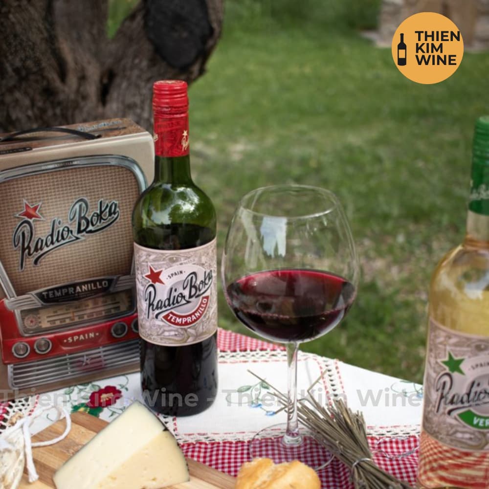 [Chính hãng] - Rượu Vang Đỏ Tây Ban Nha Radio Boka Tempranillo - 750ml (13,5%)