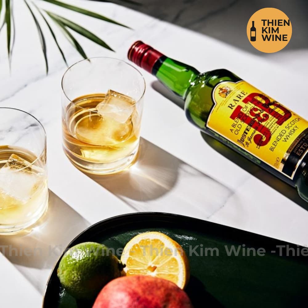 [Chính hãng] - Rượu Scotch Whisky J&B Rare Blended xuất xứ Anh Quốc - 750ml (40%)
