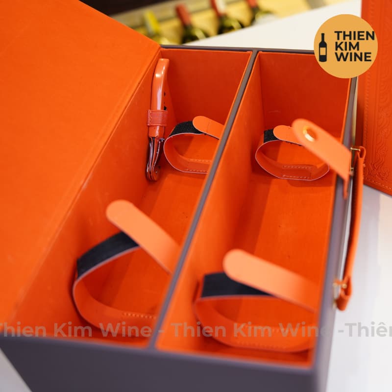[Chính hãng] - Hộp Quà Tặng VIP 2 Chai Rượu Vang Chính Hãng - Hộp Cam Phượng Hoàng Da Vip Kèm Khui Có Quai Xách Ngang